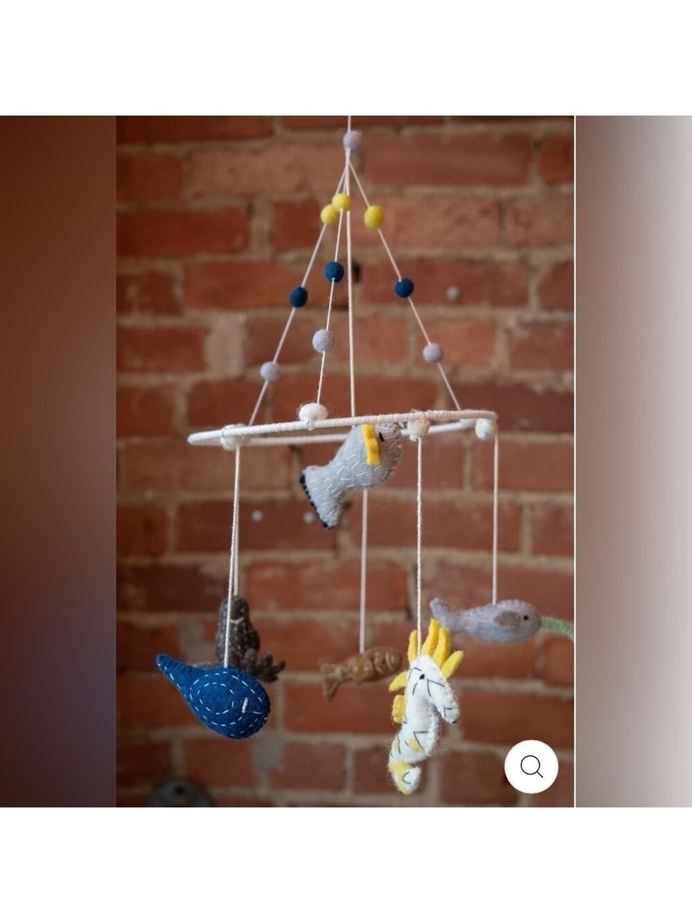 Creative Co-Op Wool Felt Sea Animal Mobile, 9" Round x 25" H, Multicolor NWT